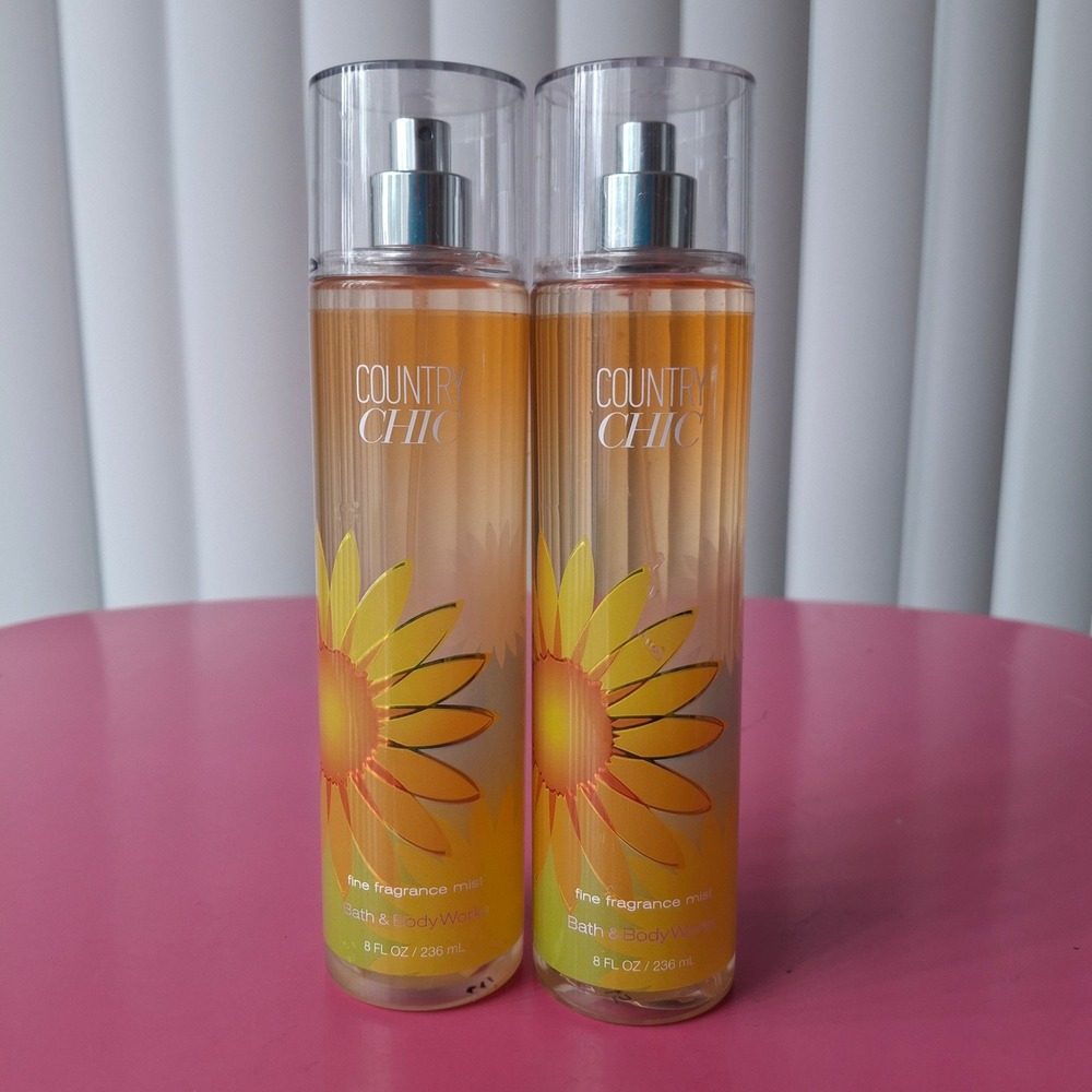 Bath & Body Works COUNTRY CHIC Fine Fragrance Mist 8 oz Set of 2 Original